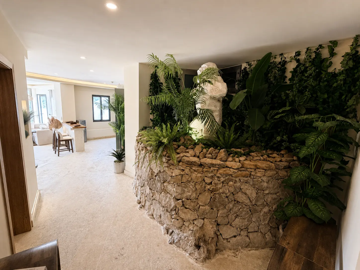 mur végétal intérieur — Circle View Appartement 2 à Las Terrenas